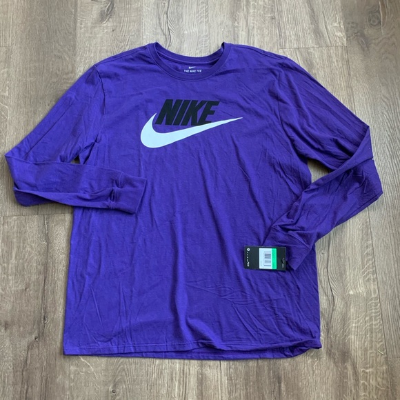 Nike Other - Nike long sleeve T Shirt sz XL